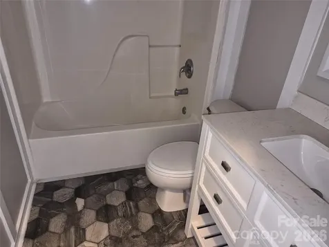 6229 Roseway Court Harrisburg NC 28075