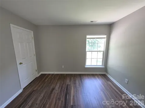 6229 Roseway Court Harrisburg NC 28075
