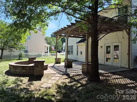 6229 Roseway Court Harrisburg NC 28075