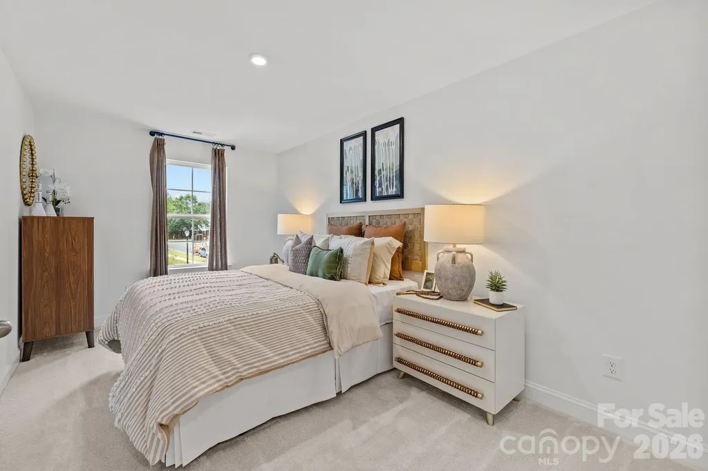 2206 Gladwyne Place Charlotte NC 28269