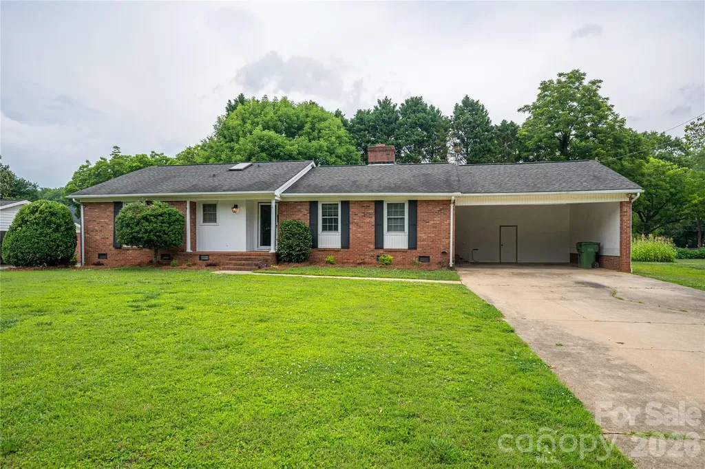 225 Dogwood Drive Mount Holly NC 28120