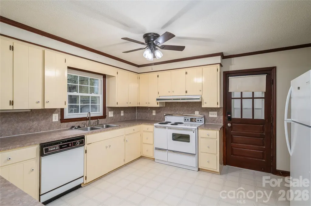 225 Dogwood Drive Mount Holly NC 28120
