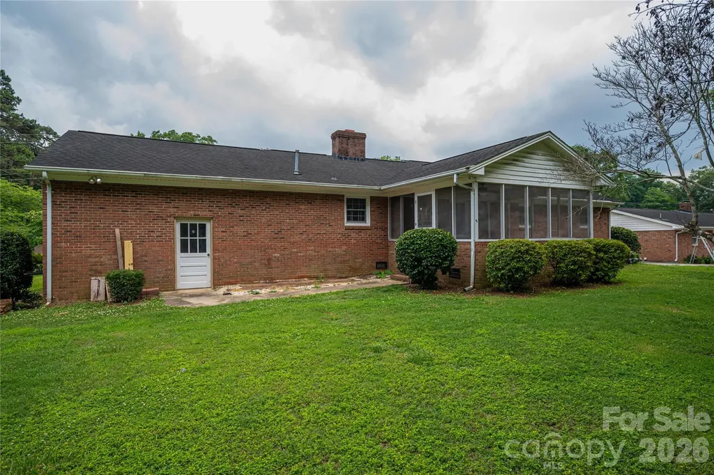 225 Dogwood Drive Mount Holly NC 28120