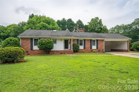 225 Dogwood Drive Mount Holly NC 28120