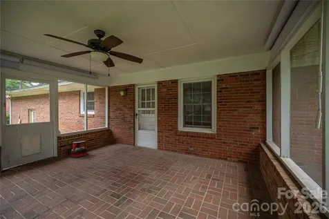 225 Dogwood Drive Mount Holly NC 28120