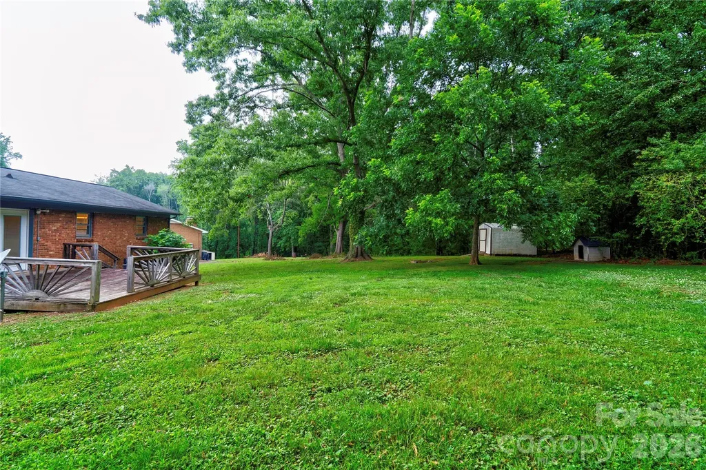 1323 N Lakewood Drive Shelby NC 28150