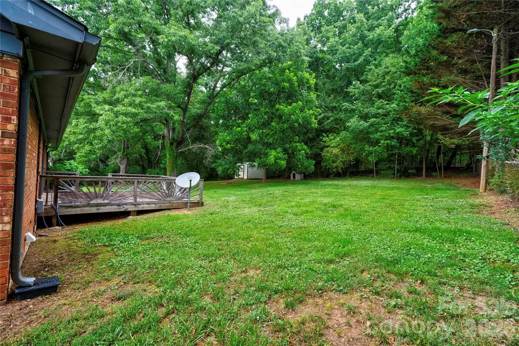 1323 N Lakewood Drive Shelby NC 28150