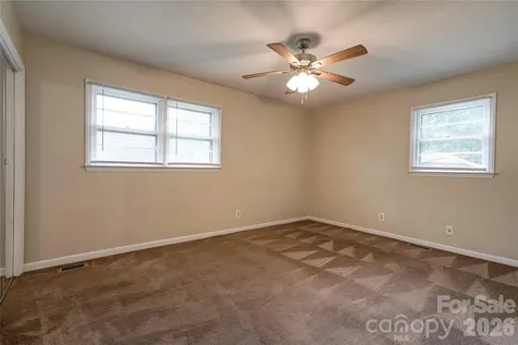 1323 N Lakewood Drive Shelby NC 28150