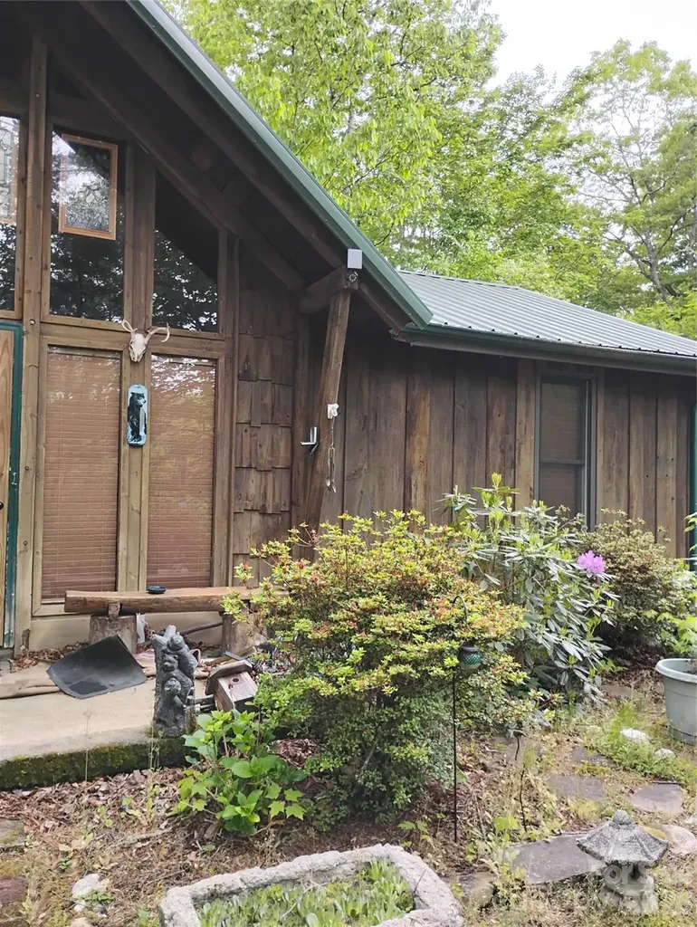 401 Shady Drive Collettsville NC 28611