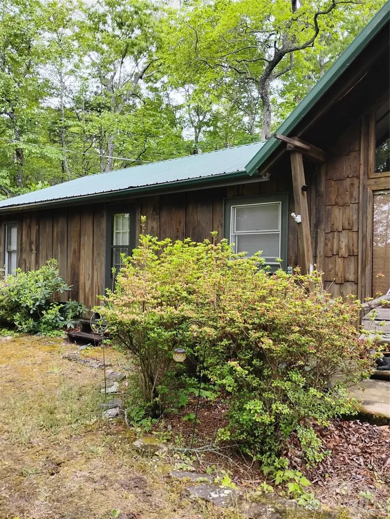 401 Shady Drive Collettsville NC 28611