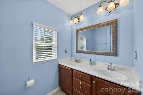 12531 Surreykirt Lane Huntersville NC 28078