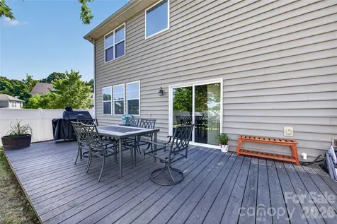 12531 Surreykirt Lane Huntersville NC 28078