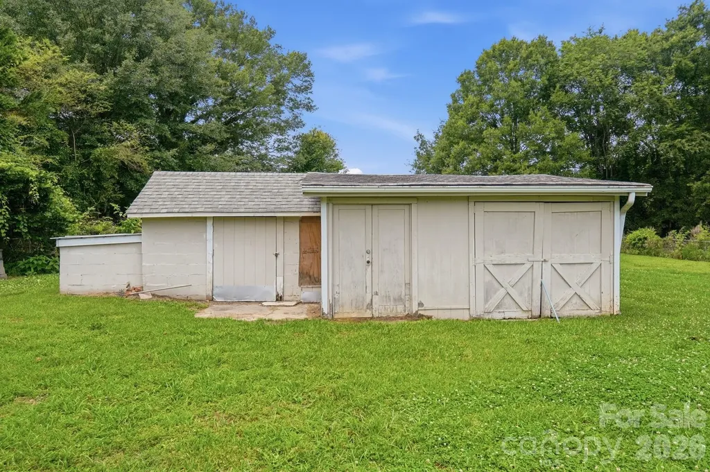 913 Harper Road Gastonia NC 28056