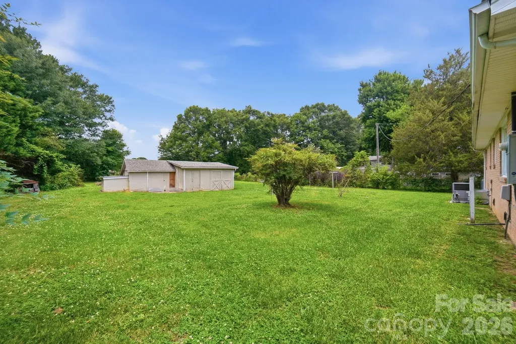 913 Harper Road Gastonia NC 28056