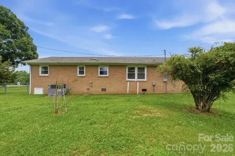 913 Harper Road Gastonia NC 28056