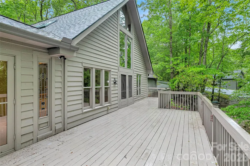 56 Guque Court Brevard NC 28712