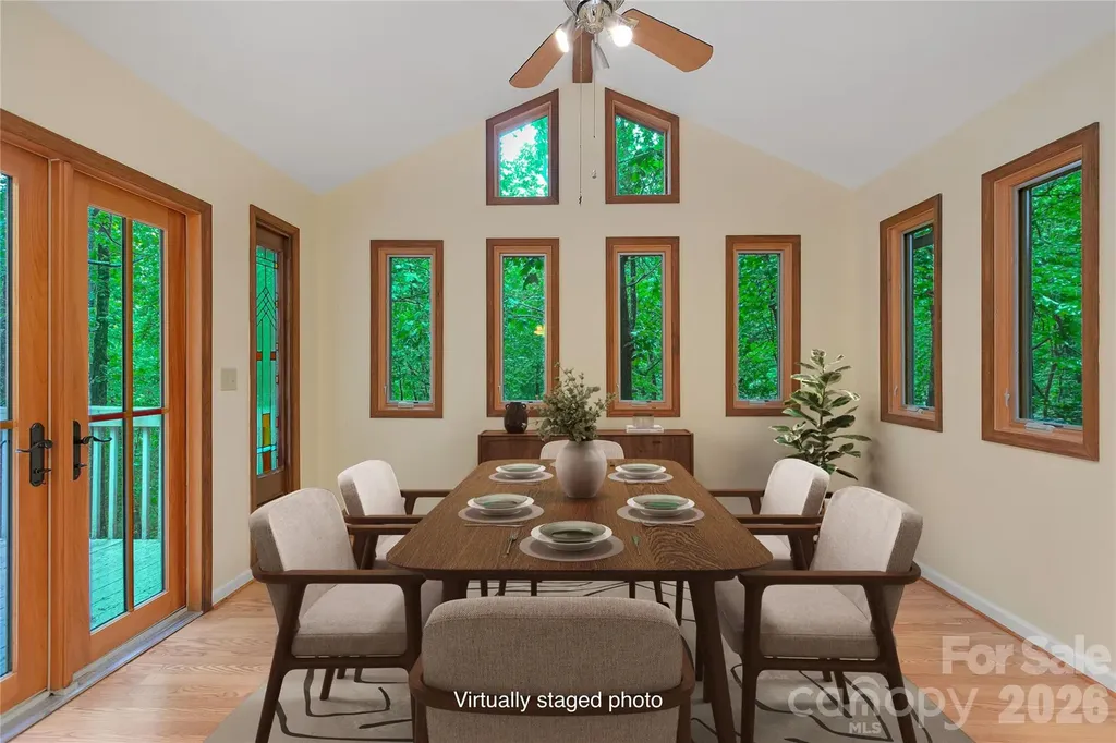 56 Guque Court Brevard NC 28712