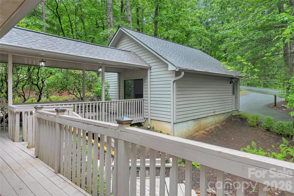 56 Guque Court Brevard NC 28712