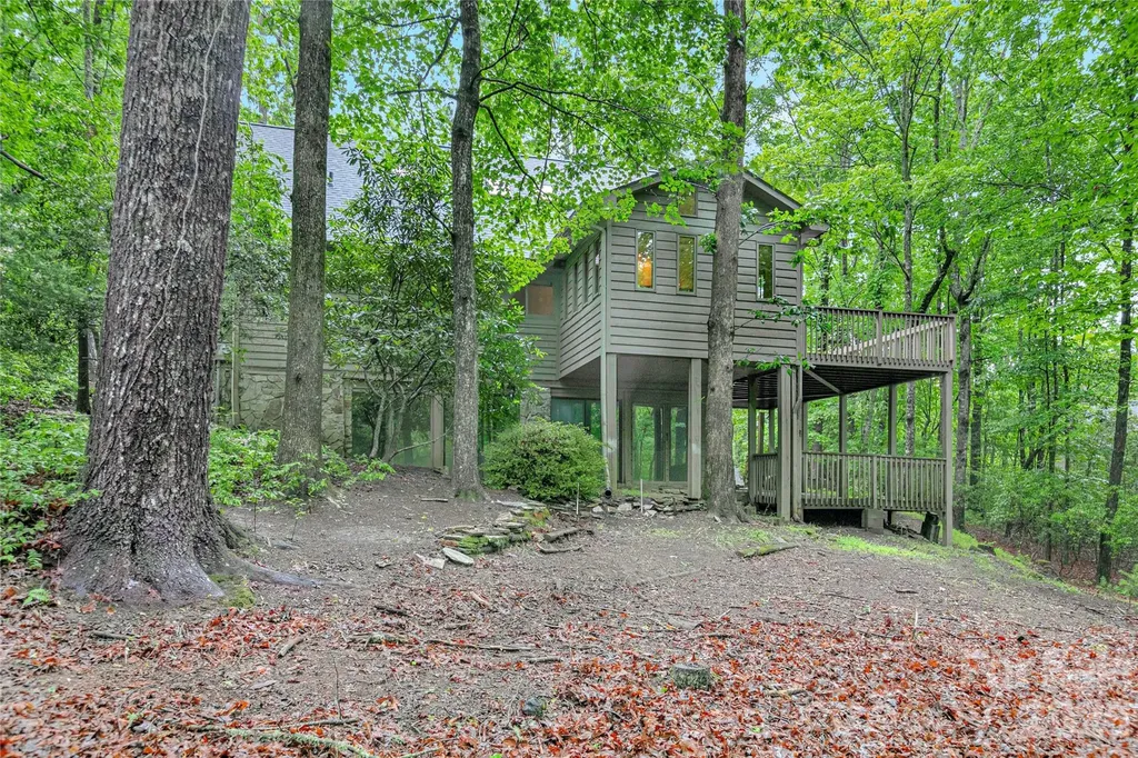 56 Guque Court Brevard NC 28712