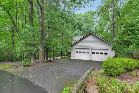56 Guque Court Brevard NC 28712