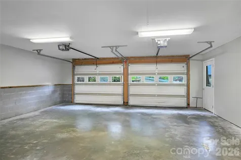 56 Guque Court Brevard NC 28712