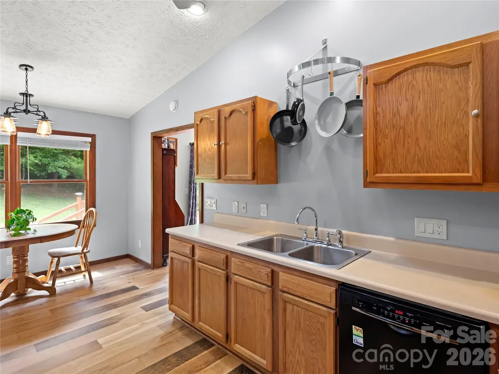 5 Harrison Hill Road Swannanoa NC 28778