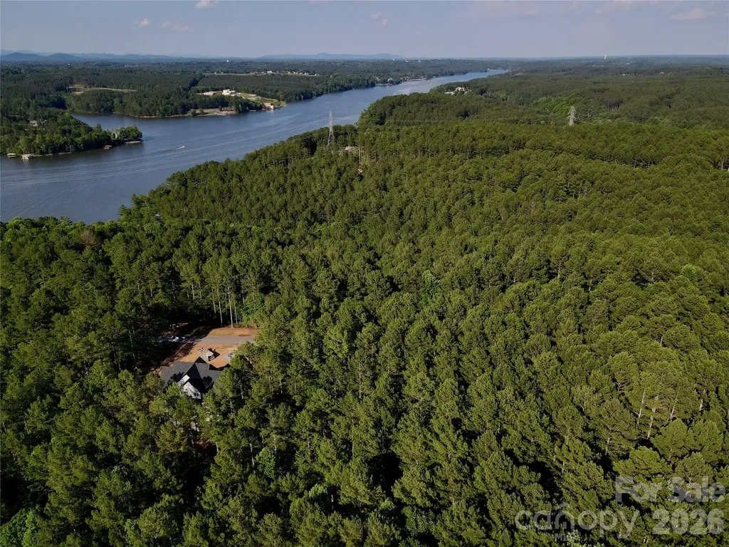 2143 Lighthouse Lane Connelly Springs NC 28612