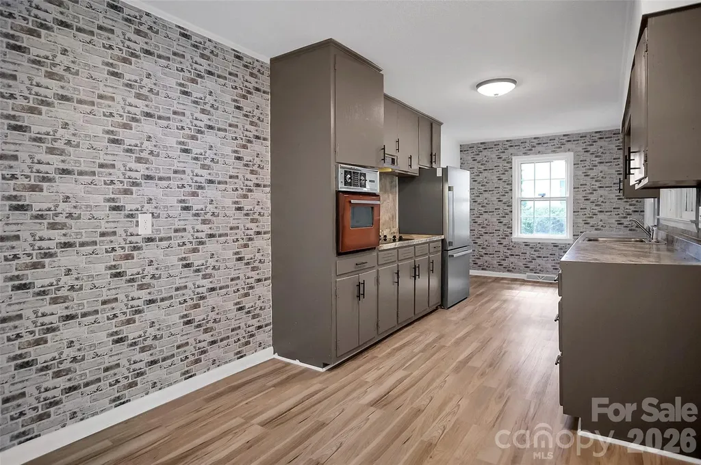 327 Arlington Street Forest City NC 28043