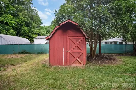 327 Arlington Street Forest City NC 28043