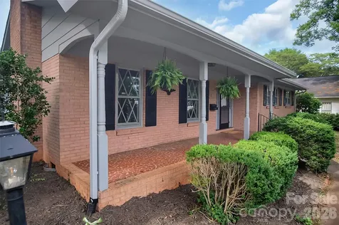 327 Arlington Street Forest City NC 28043