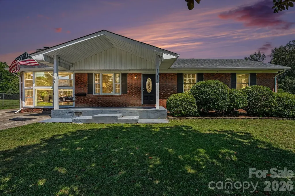101 E Chamblee Drive Salisbury NC 28147