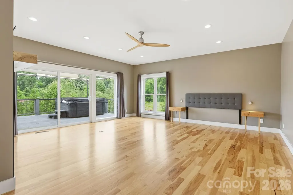 41 Bell Sprinkle Road Weaverville NC 28787