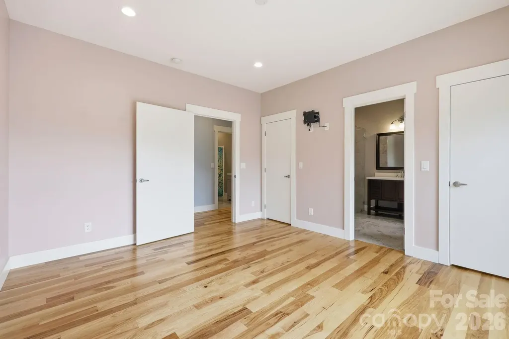 41 Bell Sprinkle Road Weaverville NC 28787
