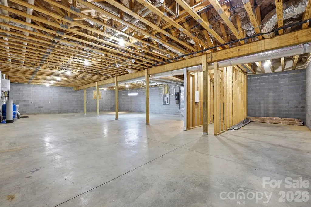41 Bell Sprinkle Road Weaverville NC 28787
