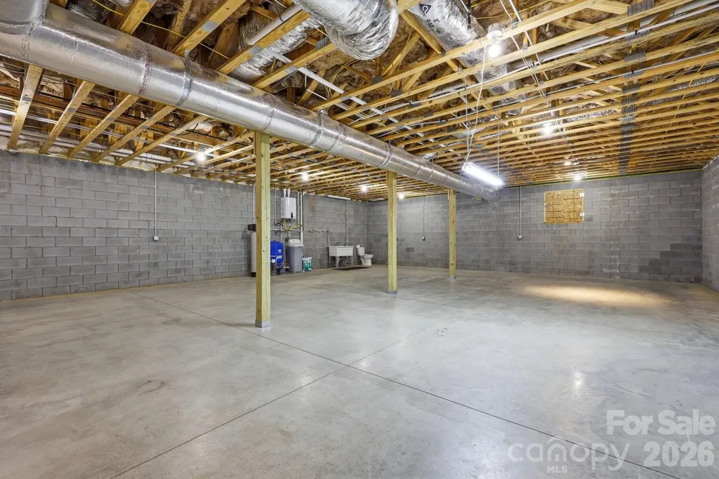 41 Bell Sprinkle Road Weaverville NC 28787