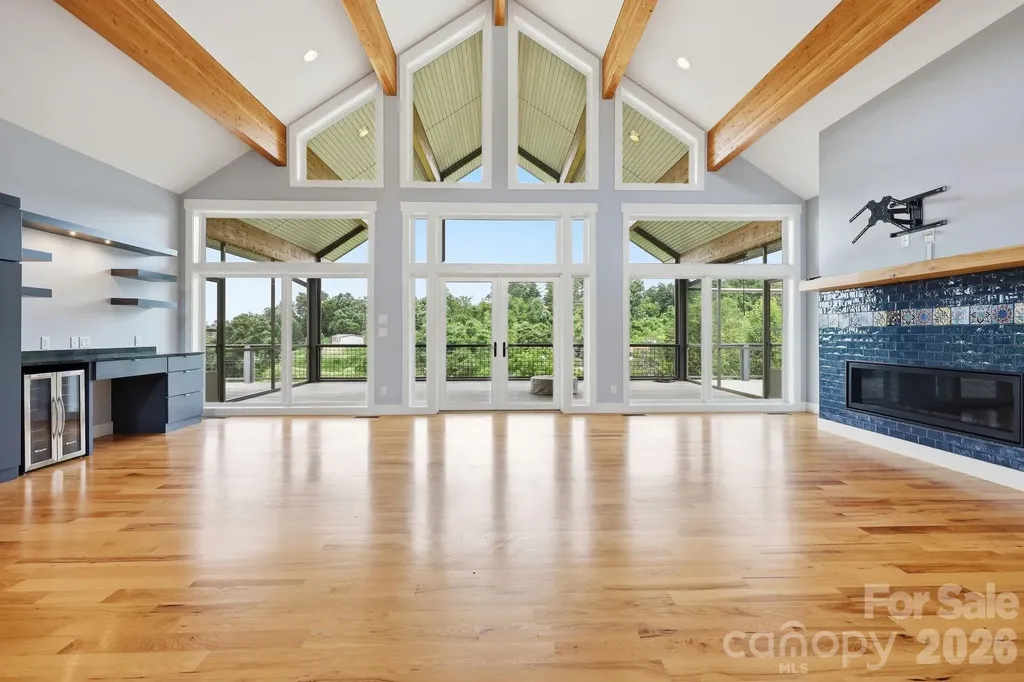 41 Bell Sprinkle Road Weaverville NC 28787