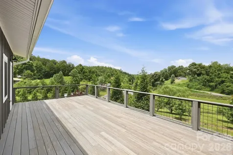 41 Bell Sprinkle Road Weaverville NC 28787