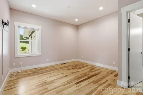 41 Bell Sprinkle Road Weaverville NC 28787