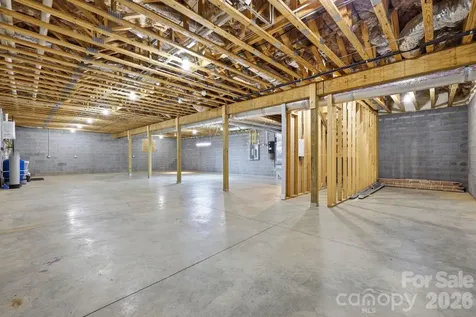 41 Bell Sprinkle Road Weaverville NC 28787