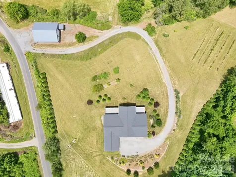 41 Bell Sprinkle Road Weaverville NC 28787