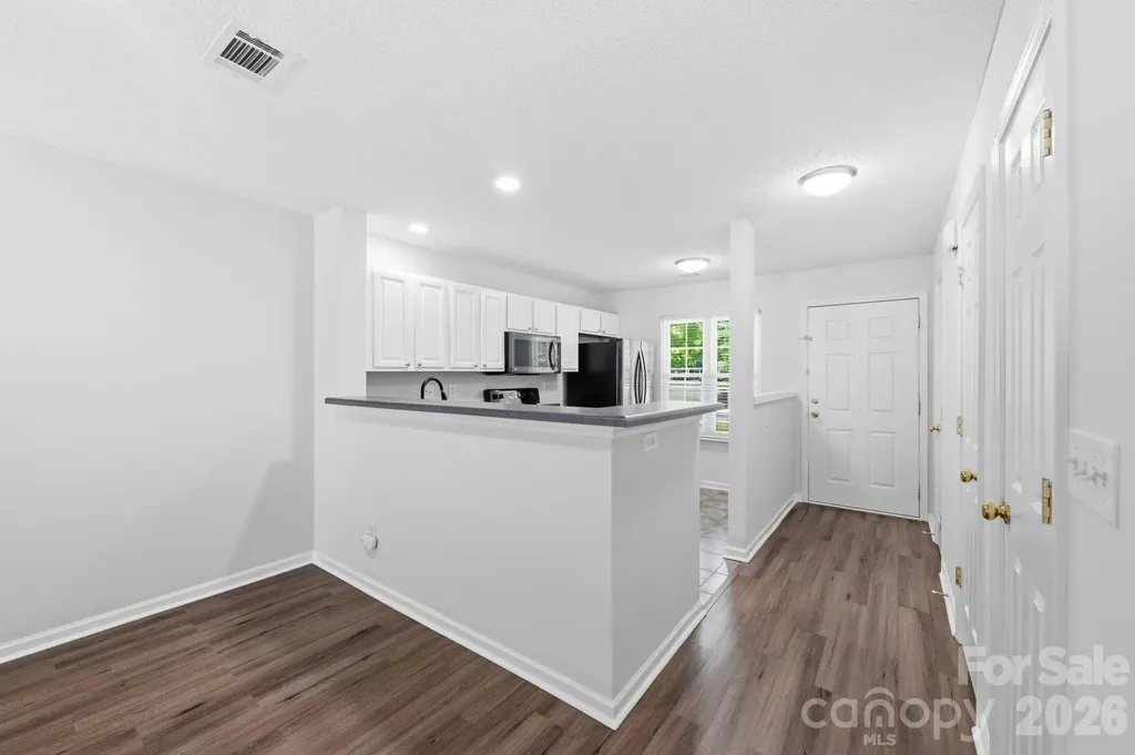 3028 Mayer House Court Charlotte NC 28214