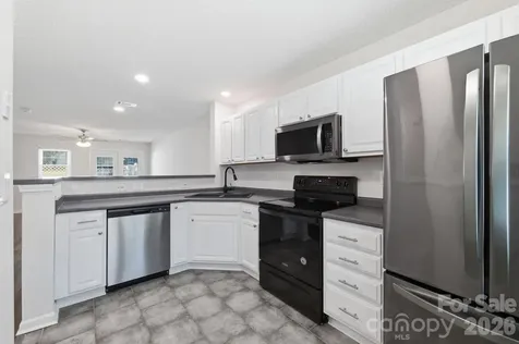 3028 Mayer House Court Charlotte NC 28214