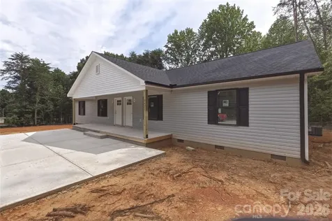 3429 & 3431 Fostall Lane Maiden NC 28650