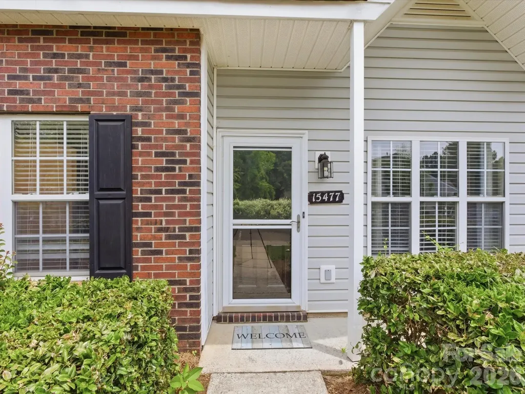 15477 Asterwind Court Charlotte NC 28277
