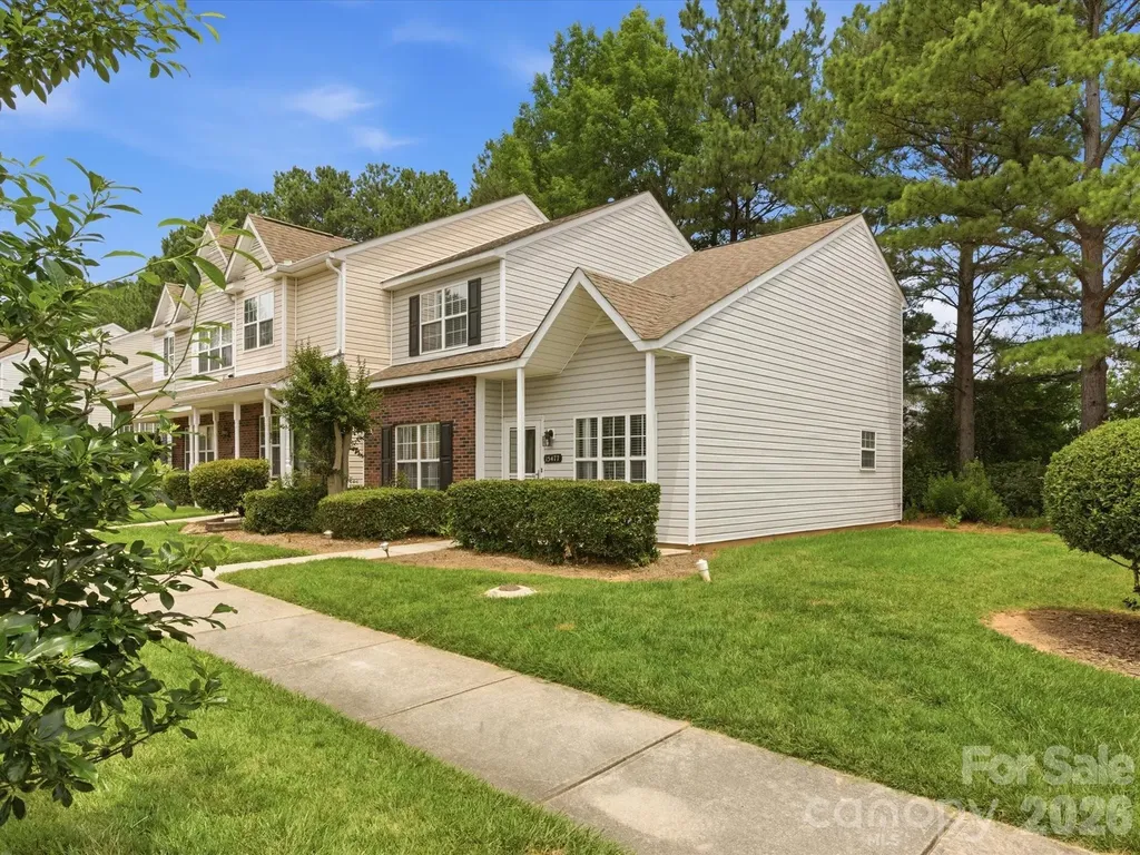 15477 Asterwind Court Charlotte NC 28277