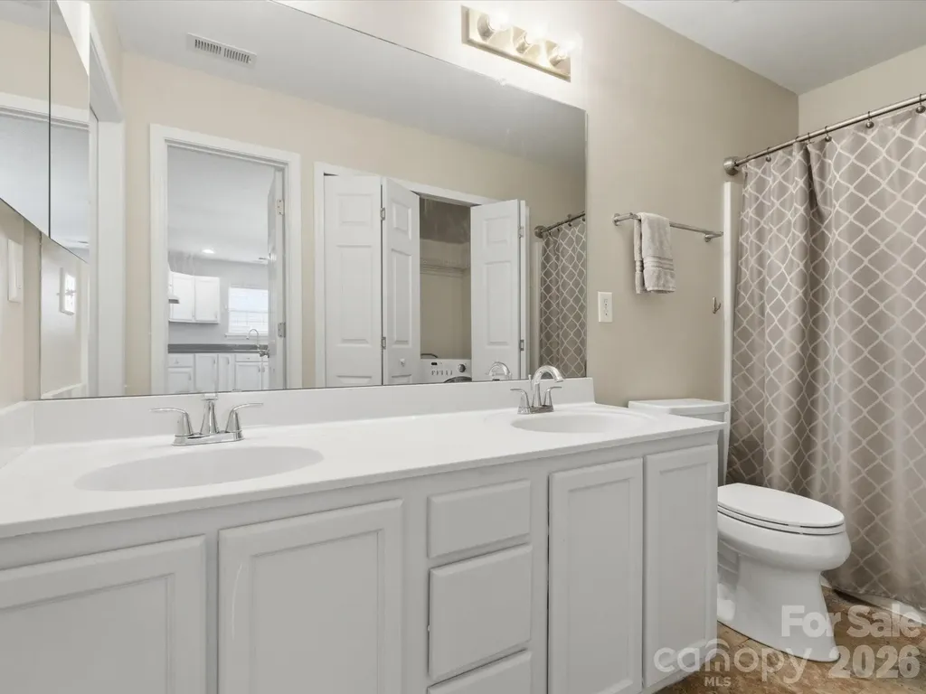 15477 Asterwind Court Charlotte NC 28277
