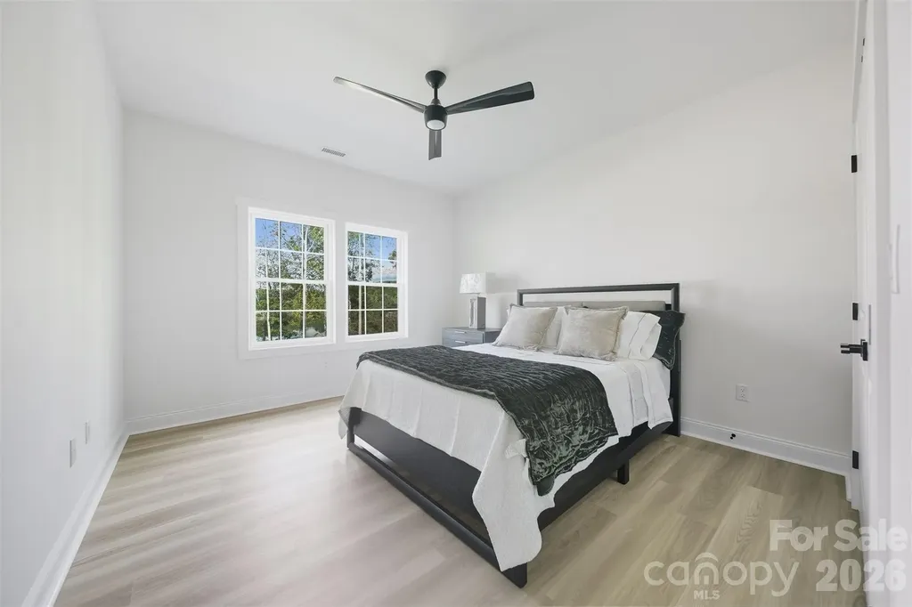 5764 Lake Pointe Drive Granite Falls NC 28630