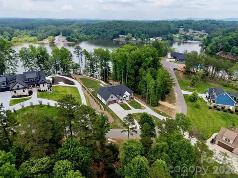 5764 Lake Pointe Drive Granite Falls NC 28630