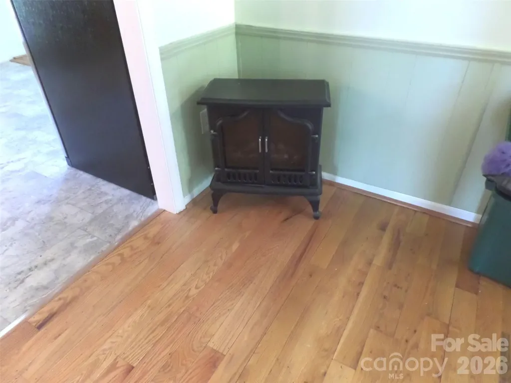 3333 Hunawill Street Claremont NC 28610