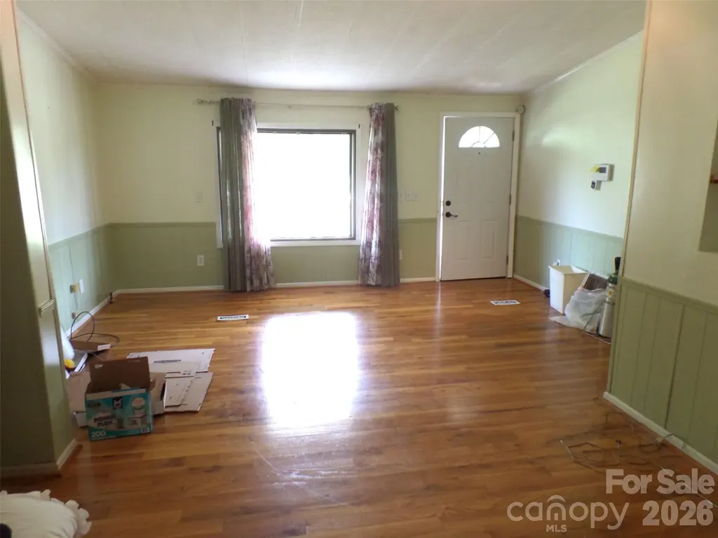 3333 Hunawill Street Claremont NC 28610